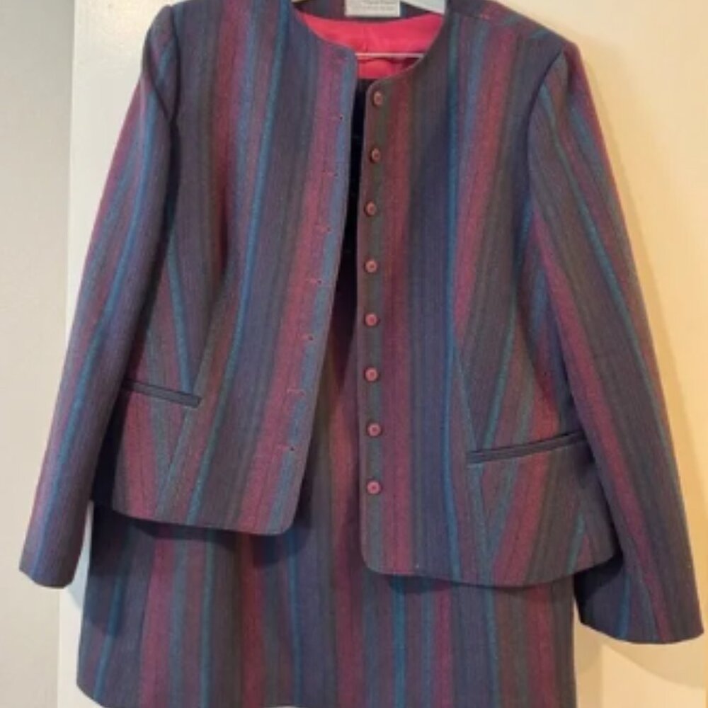 Evan Picone vintage The Classic Woman wool suit jacket and midi skirt 1970s/80s